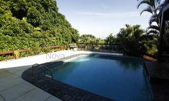 Imagem 6: Casa integrada á natureza em localização cobiçada