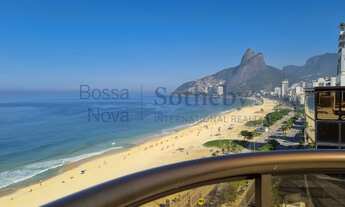 Imagem 2: Apartamento em residencial frontal mar