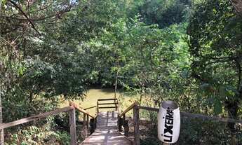 Imagem 6: Casa em condomínio fechado (com rio