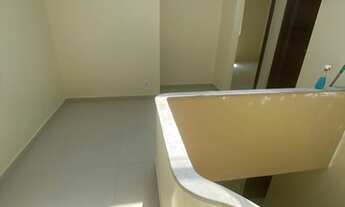 Imagem 4: Casa para aluguel possui 2000 metros quadrados com 5 quartos em Batista Campos - Belém - P