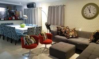 Imagem: Linda casa em condomínio de 420m², 5 suítes