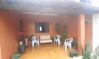 Imagem 7: Casa para venda possui 180 metros quadrados com 3 quartos em São Pedro - Juiz de Fora - MG