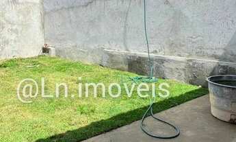 Imagem 1: Casa á venda no PARQUE DEZ, próx ao DB - 03 Quartos fino acabamento e quintal gramado