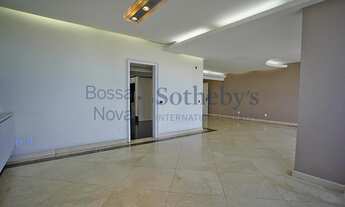 Imagem 7: Apartamento frontal em prédio clássico