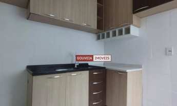 Imagem 7: Apartamento com 2 dormitórios para alugar, 56 m² por R$ 1.100/mês - Capão Raso - Curitiba