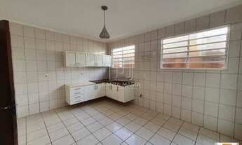 Imagem 5: Casa (térrea na rua) 4 dormitórios/suite, cozinha planejada