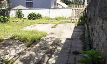 Imagem 1: Terreno com água e luz no Ribeirão da Ilha em Florianópolis