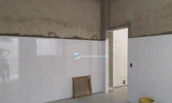 Imagem 4: Salão Comercial, com andar térreo e sobreloja. Prédio novo, em primeira locação. Piso porc