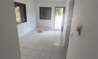 Imagem 4: CAXIAS DO SUL - Casa Padrão - Desvio Rizzo