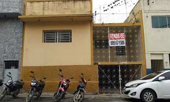 Imagem: 3 casas, 1°Casa em rua comercial, bem localizada