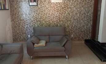 Imagem 4: Casa em rua principal