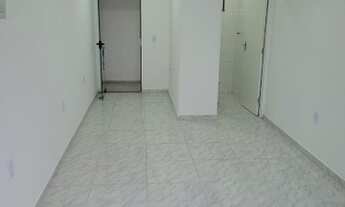 Imagem 2: Sala comercial Galpão / depósito com aluguel por R$900 /mês
