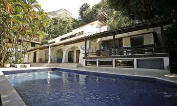 Imagem: Casa ampla com vista panorâmica