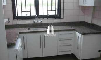 Imagem 3: Apartamento em Moema 210m² 4 Dormitórios, 2 Suítes, 1 Dependência de empregada e 2 Vagas