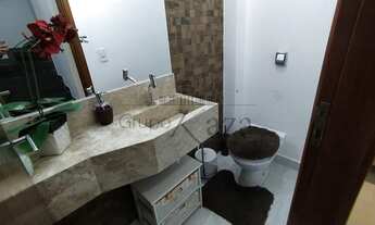 Imagem 6: Casa para venda possui 220 metros quadrados com 3 quartos