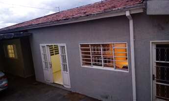 Imagem 2: *Vendo casa direto com a proprietária*