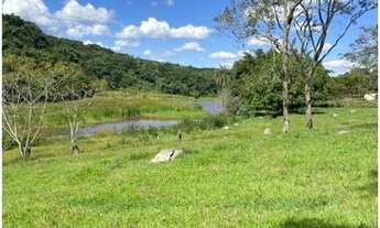 Imagem 5: Fazenda de 30 hectares em Esmeraldas com ampla área de pastagem, rica em água