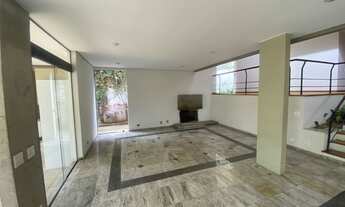 Imagem 6: Casa de condomínio para venda possui 400 metros quadrados com 4 quartos