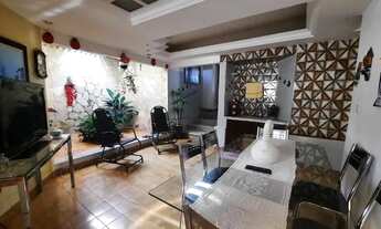 Imagem: Casa para venda possui 400m2 com 5 quartos