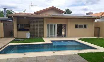 Imagem: Casa com piscina em Maria Ortiz 120 mil