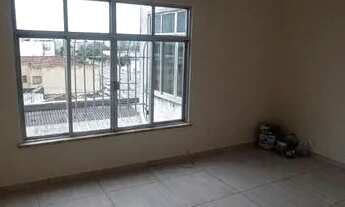 Imagem 3: Apartamento para aluguel possui 55 metros quadrados com 2 quartos em Centro - Araruama - R