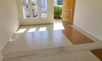 Imagem 3: Excelente casa a venda no Santa Luiza ao lado do Shopping