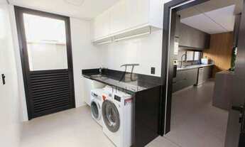 Imagem 3: Belíssima casa mobiliada para venda e locação no Tamboré 11