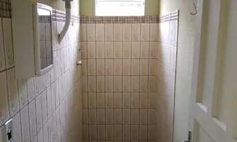 Imagem 4: Aluga-se casa alvenaria c 2 quartos c garagem direto c proprietário