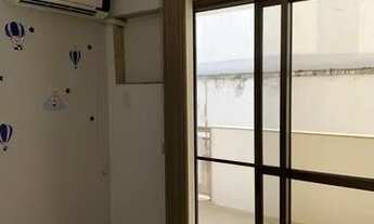 Imagem 5: Apartamento para aluguel possui 98 metros quadrados com 3 quartos 1 ste, repleto de armári