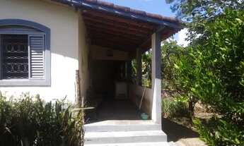 Imagem 3: Vendo casa com fogão de lenha e churrasqueira