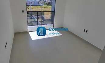 Imagem 3: Sobrado com 2 dormitórios, 2 suítes e terreno no bairro Forquilhas/São José