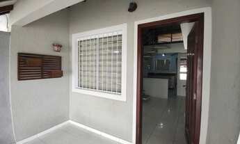 Imagem 2: Sobrado para aluguel tem 80 metros quadrados com 2 quartos em Barra do Aririú - Palhoça