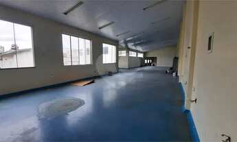 Imagem 3: Excelente barracão à venda no centro da cidade com 968m² de terreno e 638m² de construção