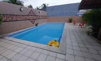 Imagem 2: Casa Jacaraípe c/ piscina, 4 quartos, suítes, a 450 metros da praia