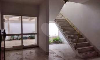 Imagem 5: Sobrado para venda possui 460 metros quadrados com 4 quartos em Pacaembu - Aceita proposta