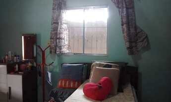 Imagem 5: Casa à venda com terreno amplo (12×50m) e quintal grande