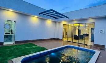 Imagem 3: Linda Casa 3/4 área de 300m2 no Bairro Buritis só R$ 650mil