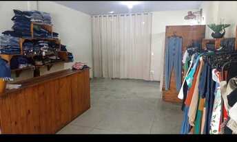 Imagem 4: Loja de roupas montada bairro. Laranjeiras Betim rua principal