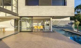 Imagem 2: Casa em condomínio com 4 quartos para alugar no Vista Alegre, Curitiba - PR