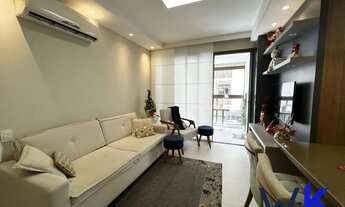 Imagem 4: Apartamento com 80m2 de área privativa, contando com 2 suítes, lavabo, sala integrada com