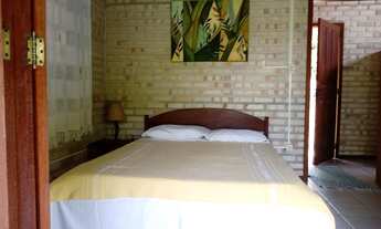 Imagem: Chalé 01 dorm. No Rio Tavares c/ natureza