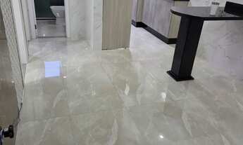 Imagem 2: Apartamento 2 quartos e sacada todo em porcelanato