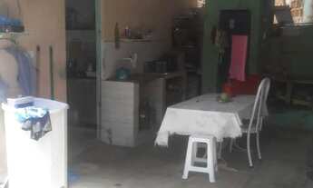 Imagem 3: Casa com piscina