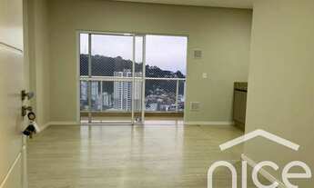 Imagem 2: Apartamento à venda, com 3 Dormitórios, sendo 1 Suíte, no bairro Fazenda, em Itajaí/SC