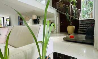 Imagem 2: Alphaville I CASA DE CINEMA ALTO LUXO Piscina Espaço Gourmet + Churrasqueira Privativos Op