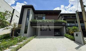 Imagem: Casa com 3 suítes à venda, 318 m² por