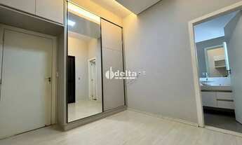 Imagem 6: Casa no condomínio Splendido disponível para venda no bairro Laranjeiras em Uberlândia-MG