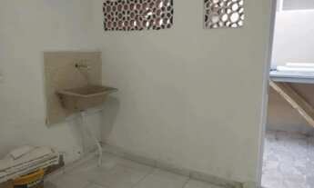 Imagem 5: Alugo Casa com 40m2 com 1 quarto em Maria da Graça