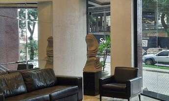 Imagem 2: Apartamento com 3 dormitórios à venda, 100 m² por R$ 758.000,00 - Água Verde - Curitiba/PR