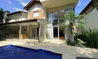 Imagem 2: Casa em condomínio exclusivo com área externa generosa